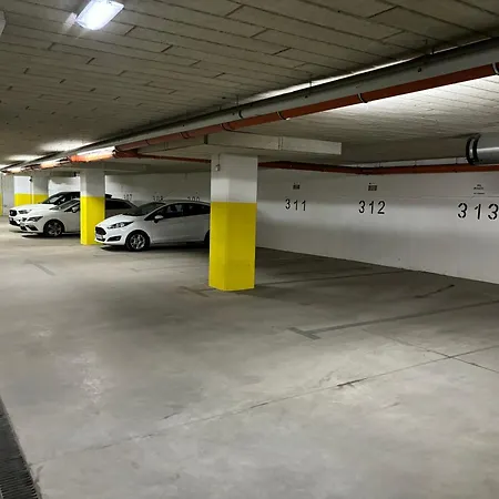 Lejlighed Big 21 Old Town Lux Apartment, Self Check-in 24h, Free Parking *