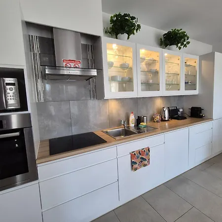 Big 21 Old Town Lux Apartment, Self Check-in 24h, Free Parking Lägenhet Poznań