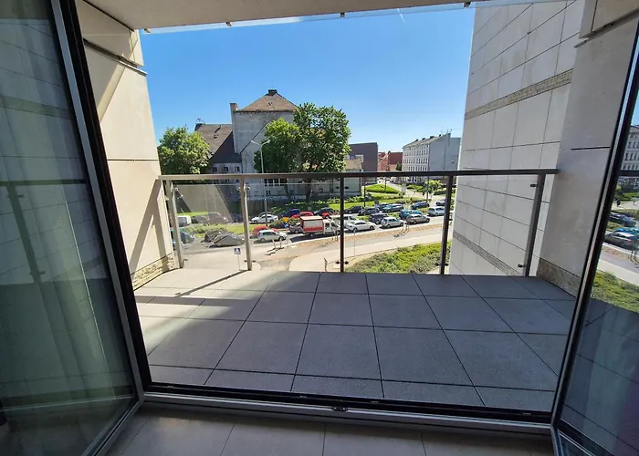 Big 21 Old Town Lux Apartment, Self Check-in 24h, Free Parking Daire Poznan