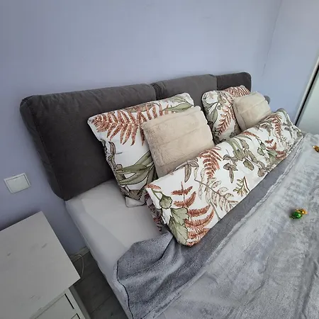 Big 21 Old Town Lux Apartment, Self Check-in 24h, Free Parking شقة