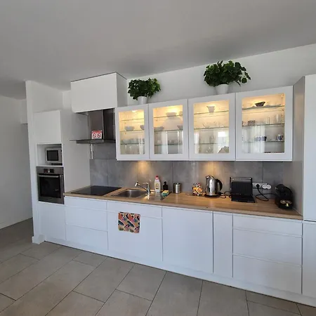 Big 21 Old Town Lux Apartment, Self Check-in 24h, Free Parking * Познань