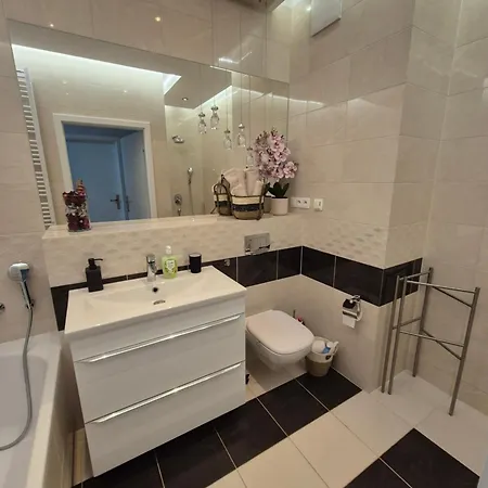 Апартаменты Big 21 Old Town Lux Apartment, Self Check-in 24h, Free Parking