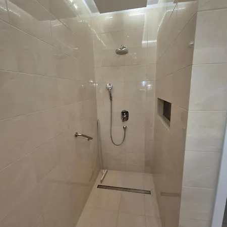 아파트 Big 21 Old Town Lux Apartment, Self Check-in 24h, Free Parking